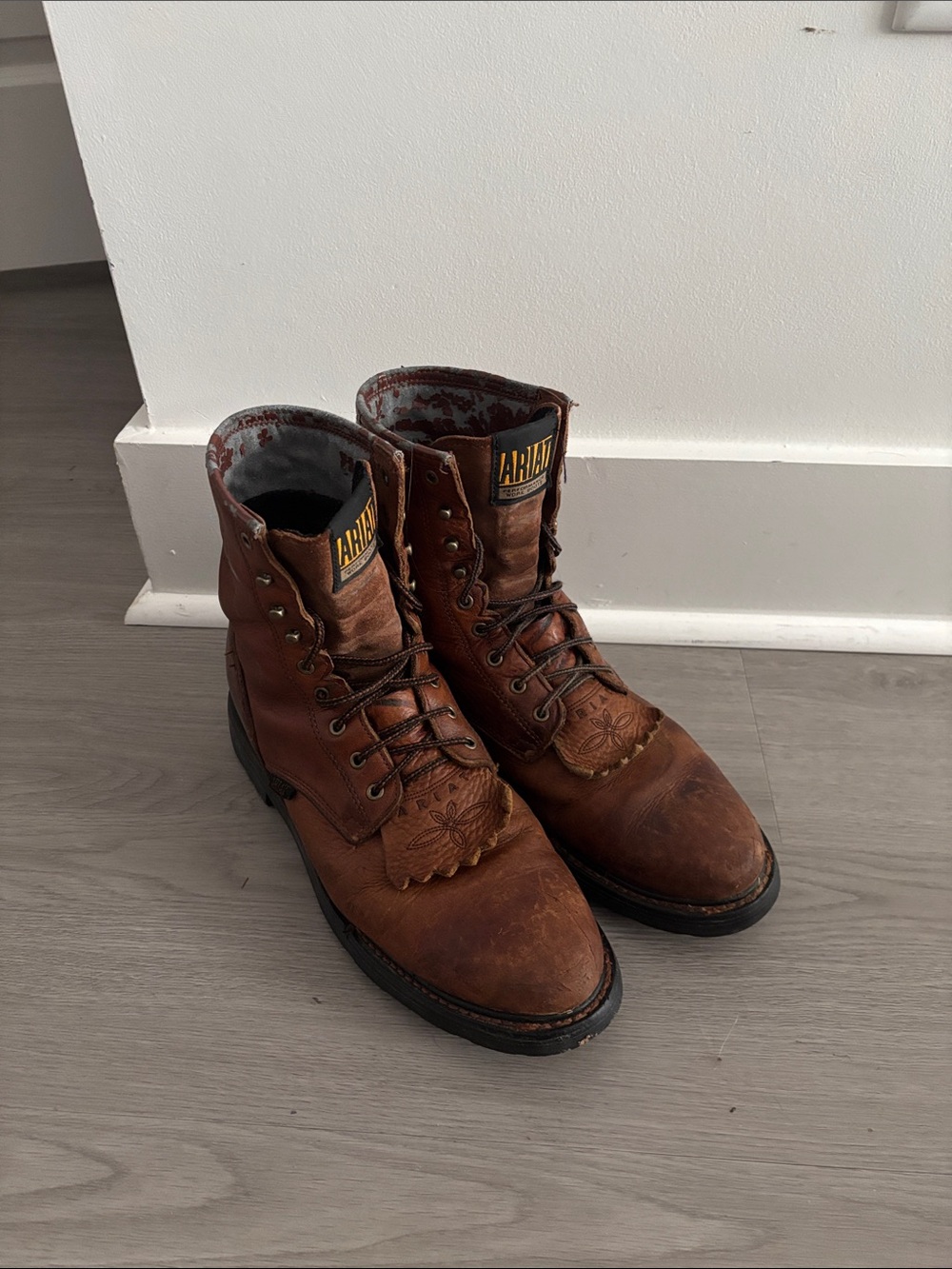 Men’s Ariat Cascade ATS 8in Waterproof Leather Work Boots Size 11.5D